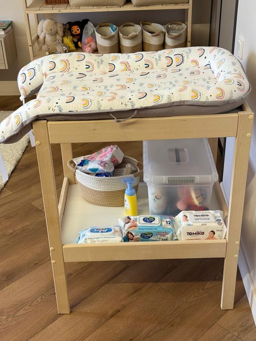 Пеленальный столик с подушкой
