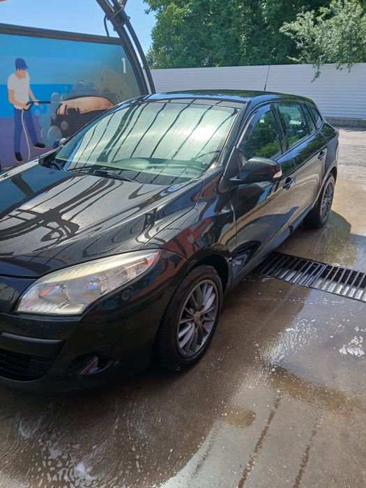 RENAULT Megane 2010 — imagine 3