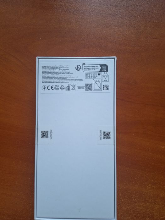 Продавам телефона Redmi 13