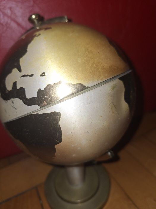 glob alama auriu anii 60 vintage