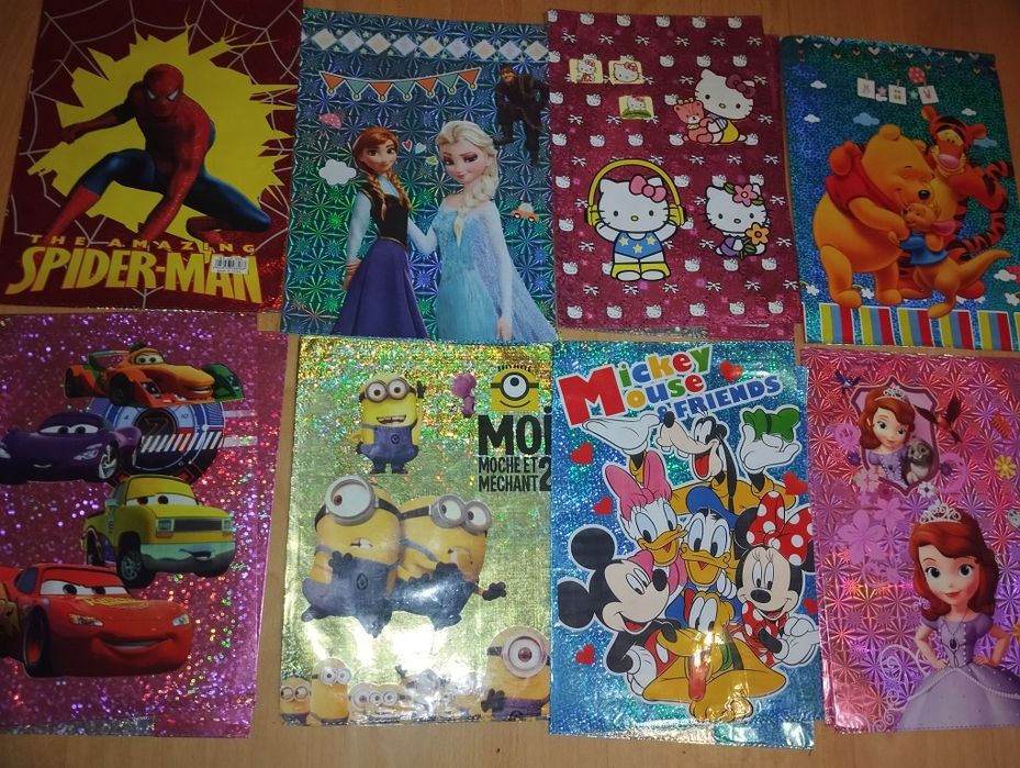 Coperți noi 3D pt cărti /caiete 10 buc 100 lei, cadou trusà geometri