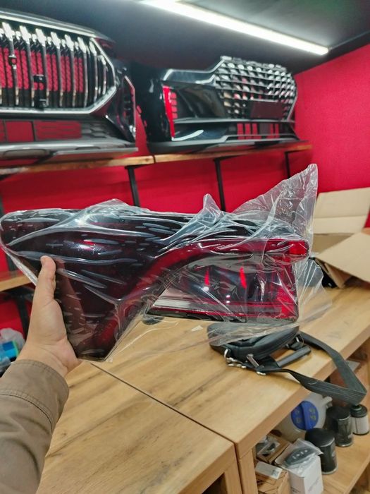 Jetour x70+ orqa stop farasi