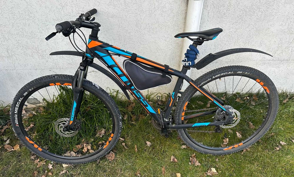 Kолело CROSS с дискови спирачки