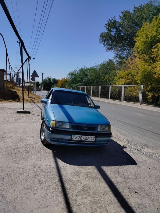 Продам срочно машыну