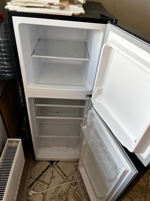 Холодильник сатылады буу