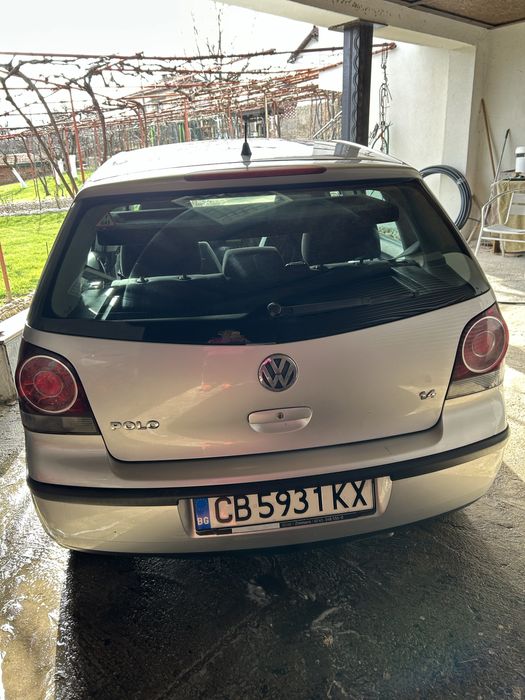 Volkswagen Polo-сив металик