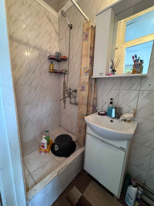 Продается 5 комн.дом район Компоселок