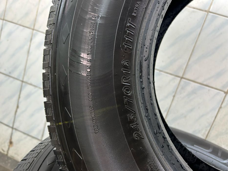 Продам покрышки на автомобиль