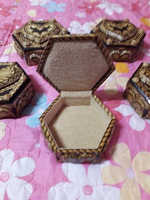 Продам новую шкатулку