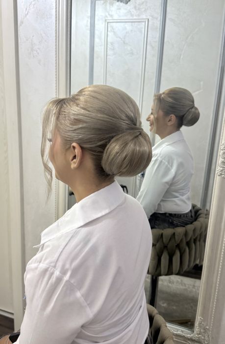 Coafuri si makeup