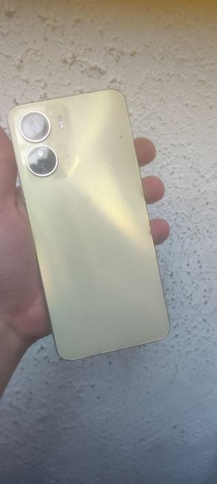 Vivo y16 32gb стильный