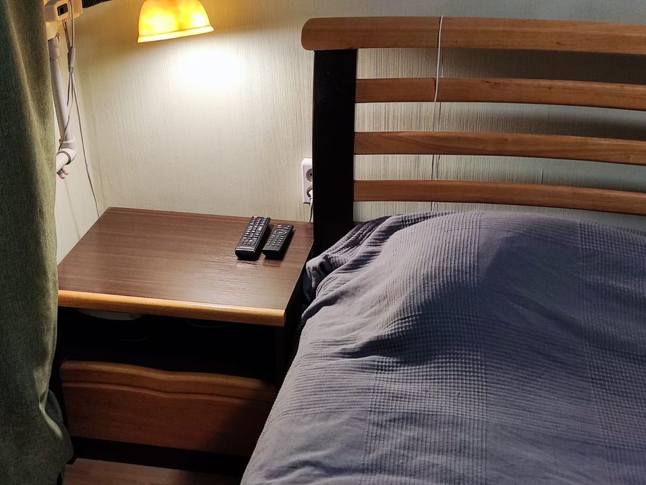 Современный спальный гарнитур