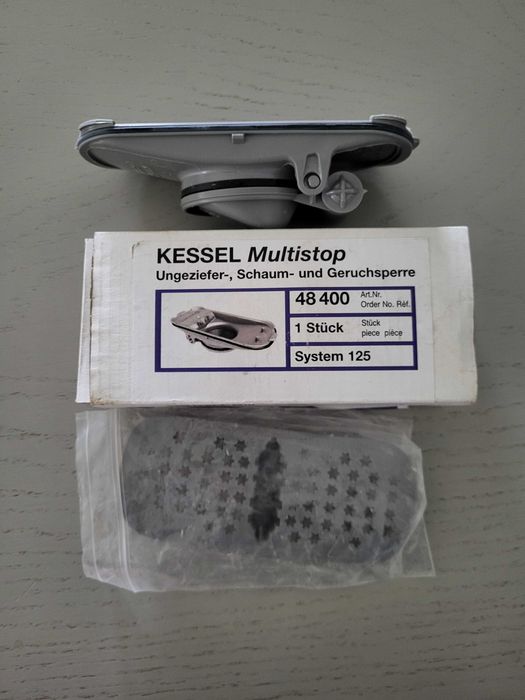 Clapeta multifunctionala Kessel, pentru rigola Linearis Compact