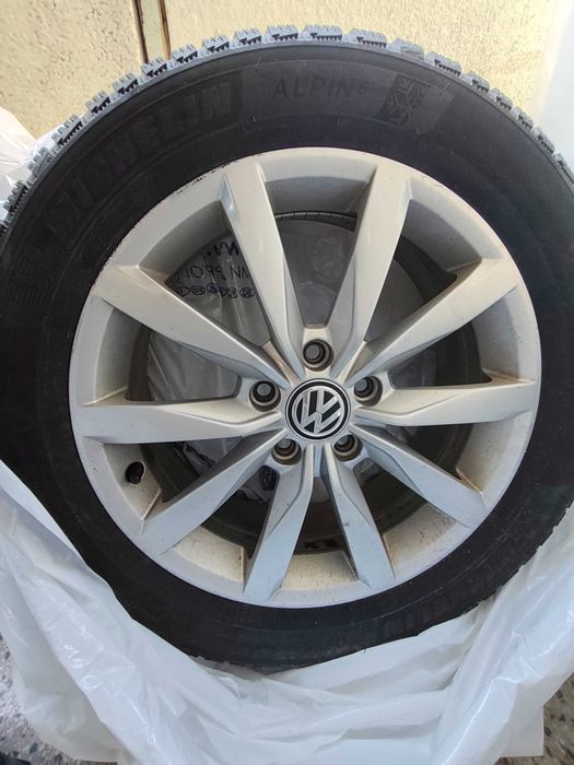 Volkswagen Golf 7 Джанти с Гуми