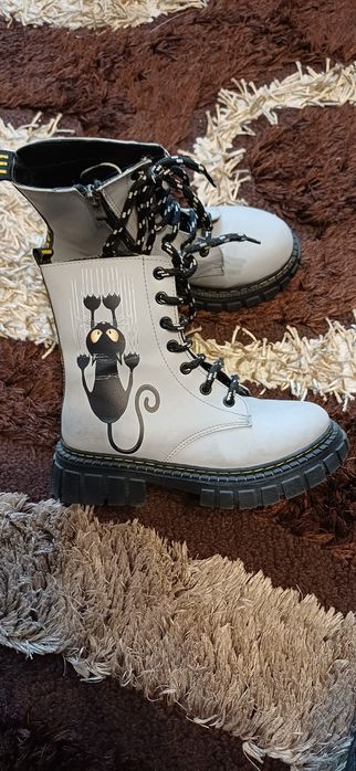 Детски зимни боти.