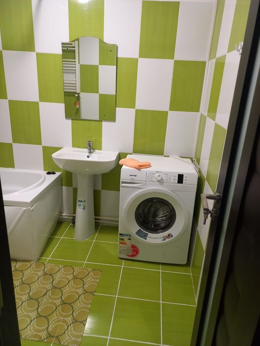 Garsoniera de închiriat
