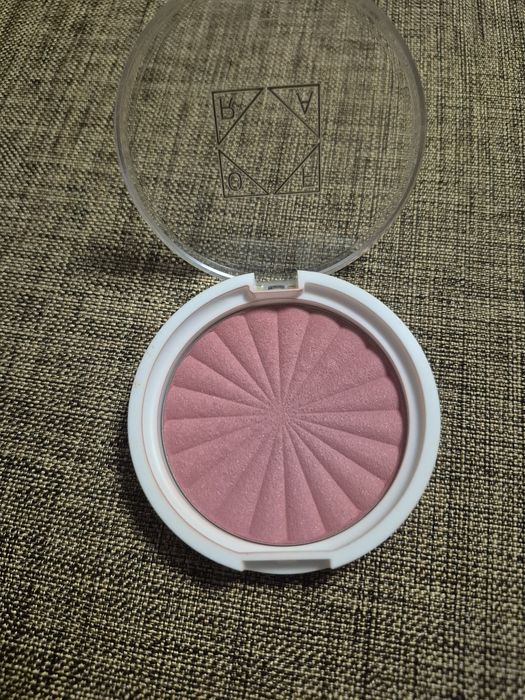 Руж Ofra candy apple blush