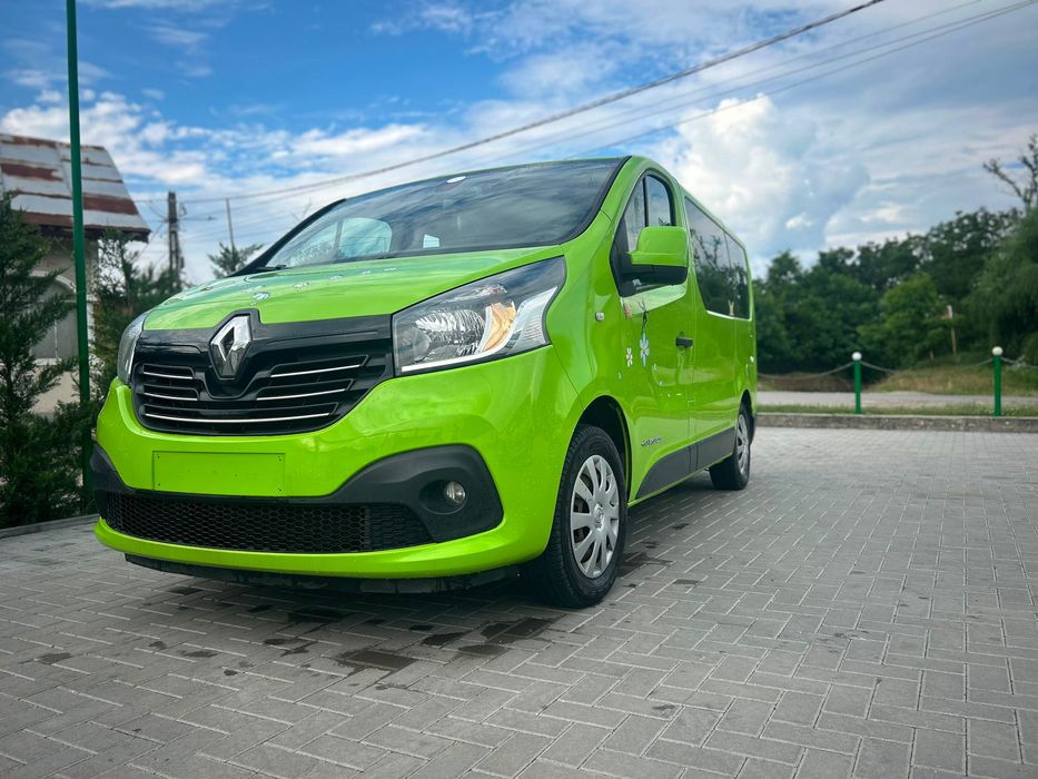 RENAULT Trafic