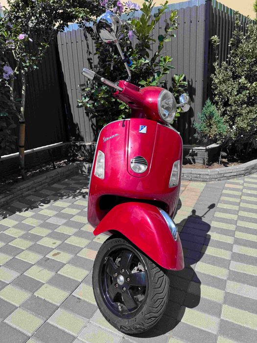 Vand Vespa GTS 250ie