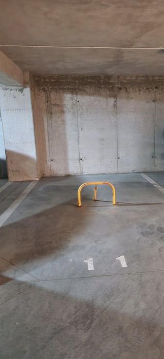 Garaj-Loc de parcare