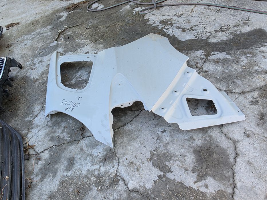 Kia Carens 13- 2015 заден десен панел калник