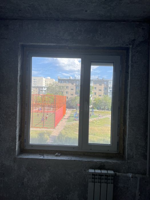 Продается платиковое окно