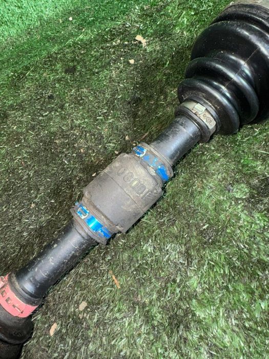 Привод шрус граната левый Мазда 3 БЛ Mazda BL