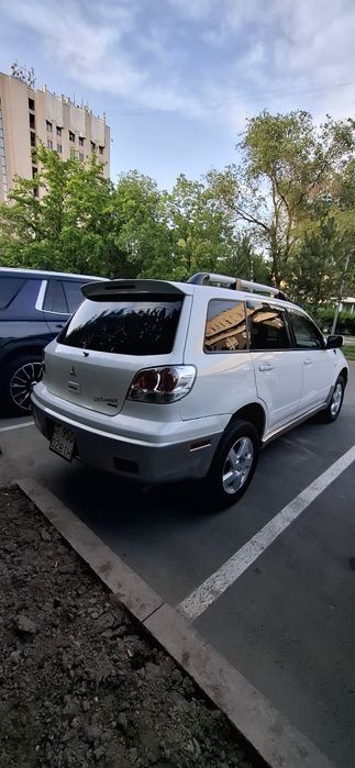 Mitsubishi outlander