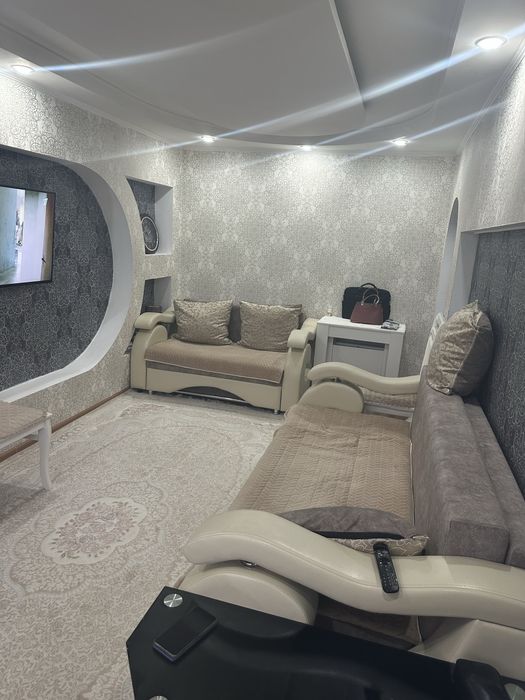 Продается трехкомнатная квартира