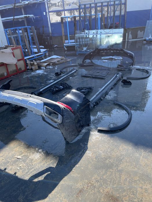 Bara fata bara spate praguri grila volan si airbag bmw x5  g05