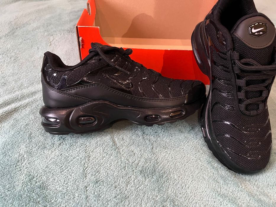 Маратонки Nike+подарък