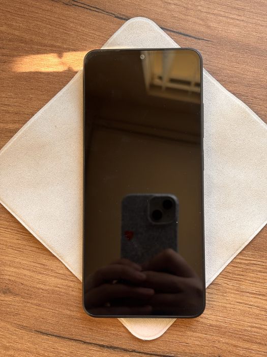 Чисто Нов Телефон POCO C71  128  GB / 4 RAM