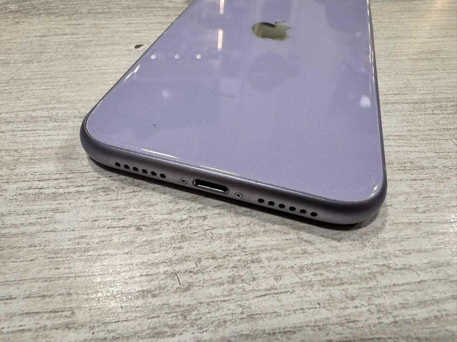 iPhone 11 64 GB -82%