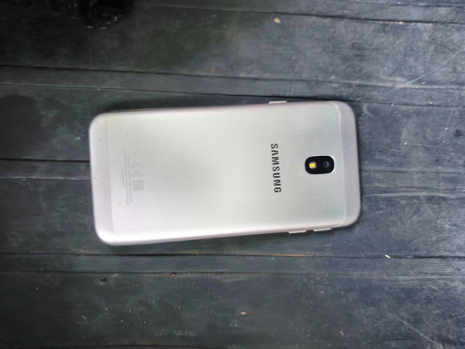 Телефон Samsung j3 дисплей разбит