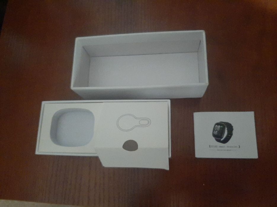 Продам часы, б/у в рабочем состоянии.