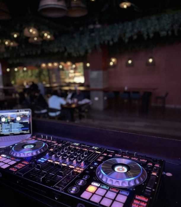 Dj orice tip de eveniment+regim club/bar