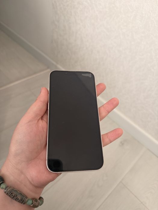 Продам Iphone 13 128гб
