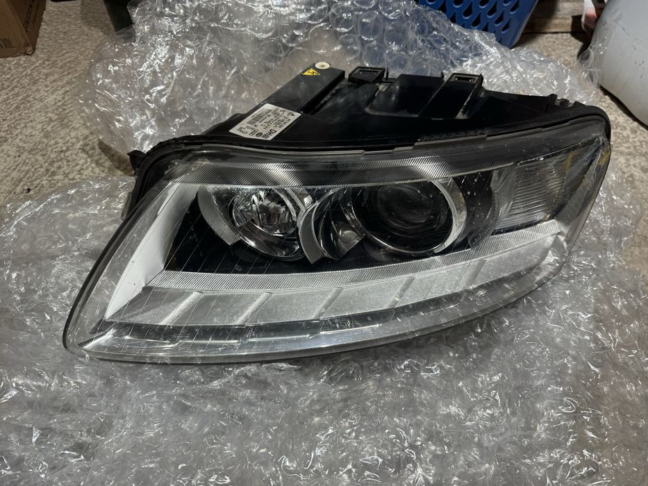 Ляв фар за Ауди А6 Ц6 Фейслифт