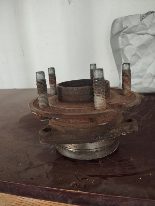 Малибу 2 орка почемник сотилади