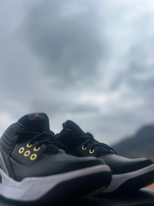 Jordan max aura 5