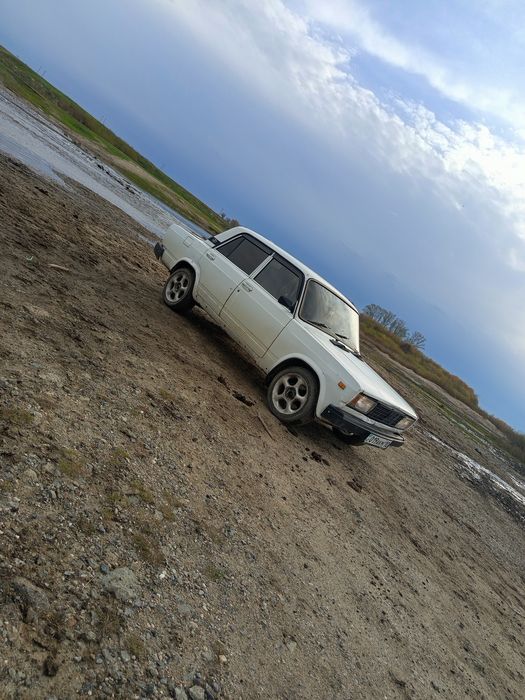 Ваз 21053 модели. 2000г.в. инжектор