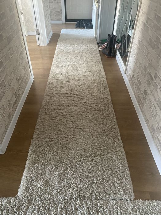 Дорожка в коридор