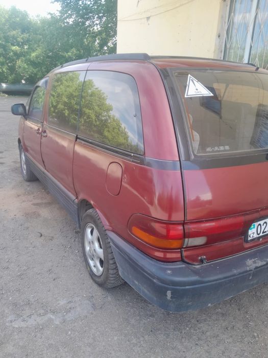 Toyota Estima 4wd