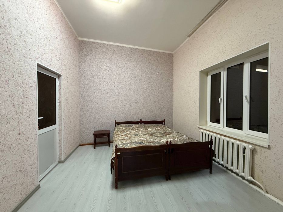 7.3 sotixli hovli sotiladi