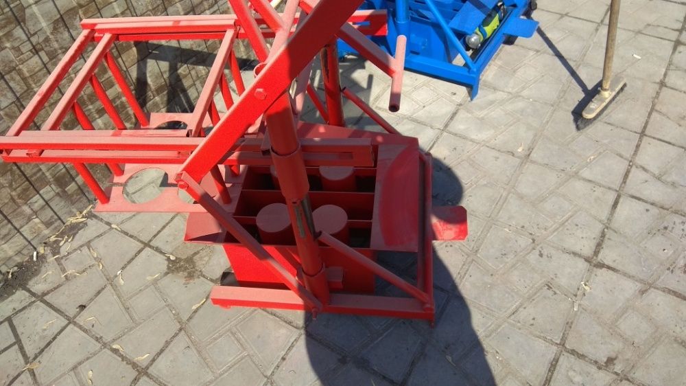 Станок для пескоблока. Станок для шлакоблока