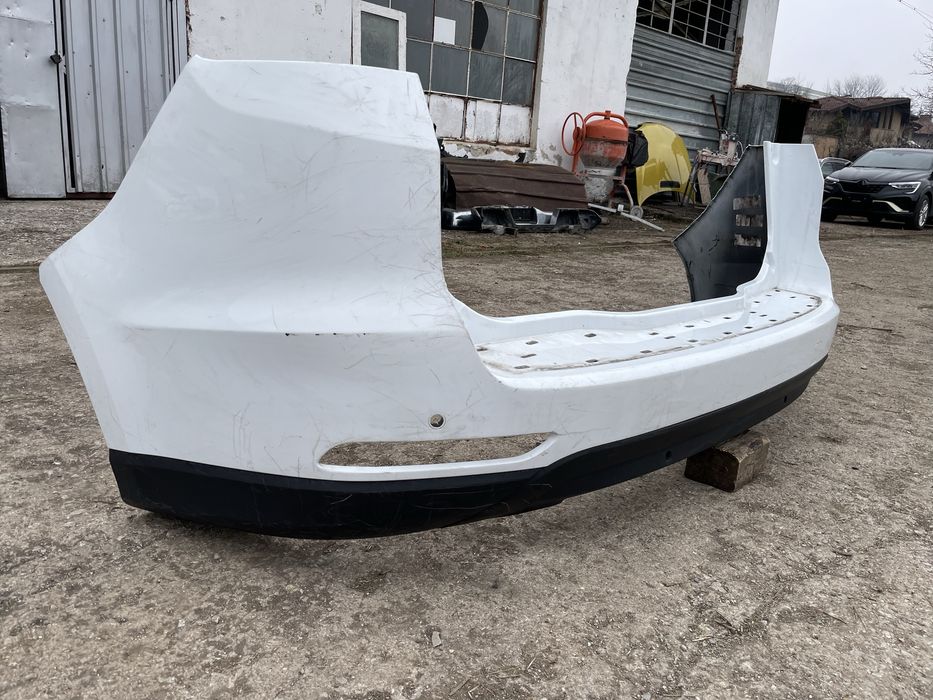 Задна броня за Форд С-макс Ford S-Max 2015-2019г 3бр