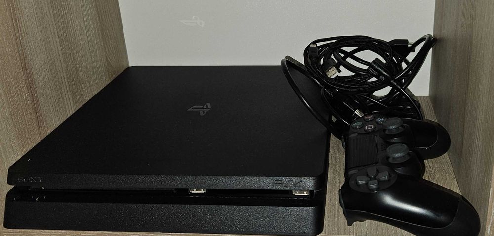PlayStation 4 lite