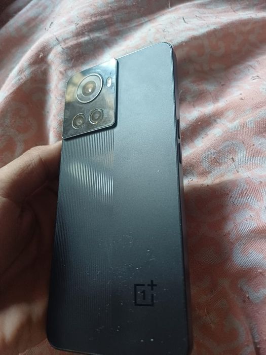 OnePlus 10R обмен