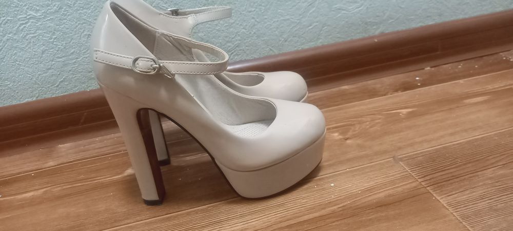 Туфли , одевались 1 раз