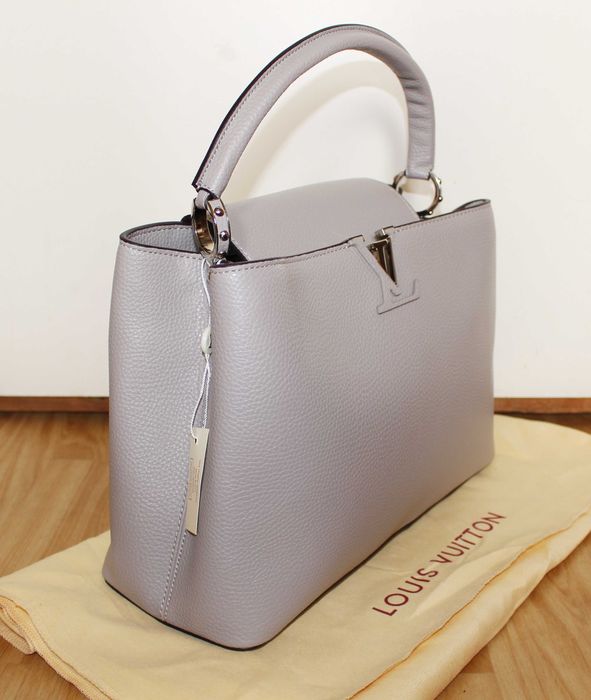 Дамска чанта Louis Vuitton Capucines